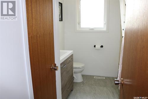 116 Barrows Street, Maryfield, SK - Indoor Photo Showing Bathroom