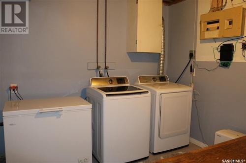 116 Barrows Street, Maryfield, SK - Indoor Photo Showing Laundry Room
