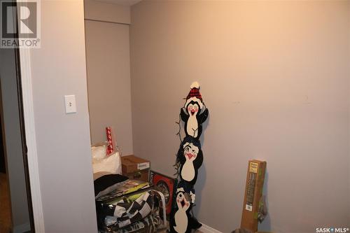 116 Barrows Street, Maryfield, SK - Indoor Photo Showing Other Room