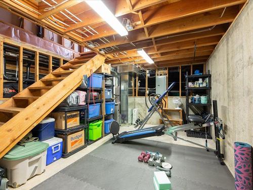 840 Steele Road, Kelowna, BC - Indoor Photo Showing Basement