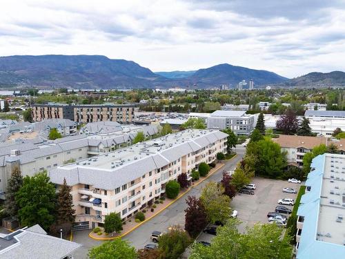 312-985 Klo Road, Kelowna, BC - Outdoor With View