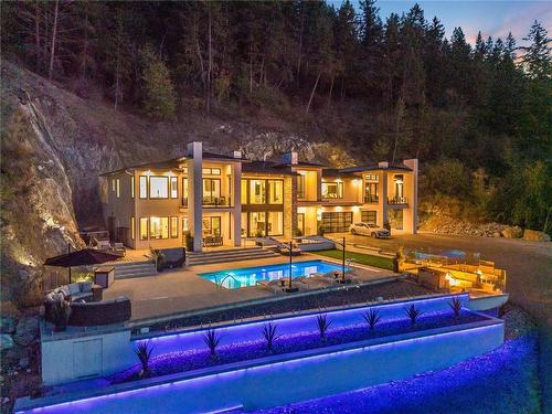 112 Sunset Boulevard, Vernon, BC - Outdoor With In Ground Pool