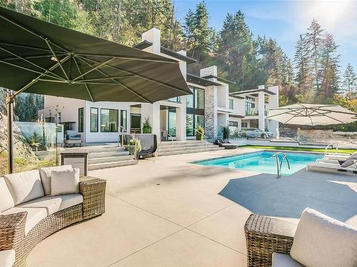 112 Sunset Boulevard, Vernon, BC - Outdoor With In Ground Pool With Deck Patio Veranda