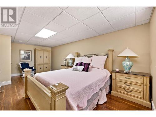 1467 Montenegro Drive, Kelowna, BC - Indoor Photo Showing Bedroom