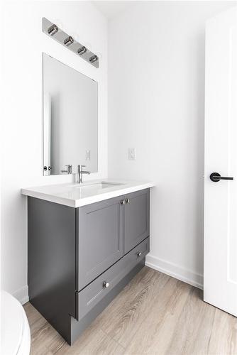 470 Dundas Street E|Unit #115, Waterdown, ON - Indoor Photo Showing Bathroom