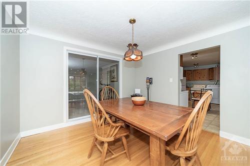 70 Rebecca Crescent, Ottawa, ON - Indoor Photo Showing Dining Room
