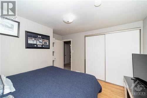 70 Rebecca Crescent, Ottawa, ON - Indoor Photo Showing Bedroom