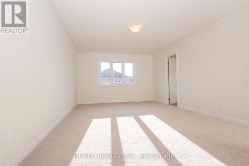 29 Huntsworth Avenue, Thorold, ON - Indoor Photo Showing Other Room
