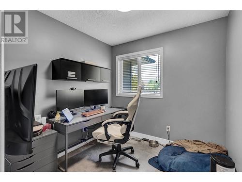 108 2423 8Th Avenue, Prince George, BC - Indoor Photo Showing Office