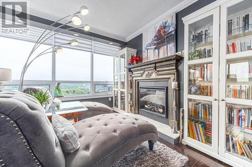 1480 Riverside Drive Unit#1805, Ottawa, ON - Indoor With Fireplace