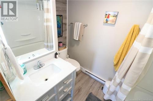 11 Cook Road, Grand Manan, NB - Indoor Photo Showing Bathroom