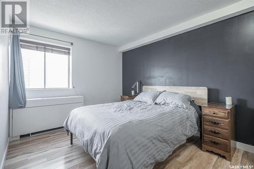 803 430 5Th Avenue N, Saskatoon, SK - Indoor Photo Showing Bedroom