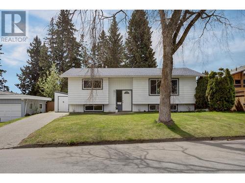 2921 Pinewood Avenue, Prince George, BC - Outdoor With Facade