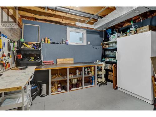 2921 Pinewood Avenue, Prince George, BC - Indoor Photo Showing Basement