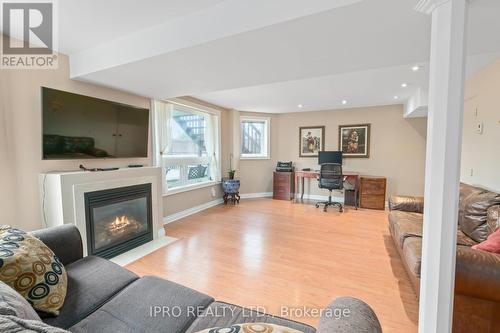 23 Pinebrook Circle, Caledon, ON - Indoor Photo Showing Living Room With Fireplace