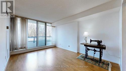 206 - 1121 Steeles Avenue W, Toronto, ON - Indoor Photo Showing Other Room