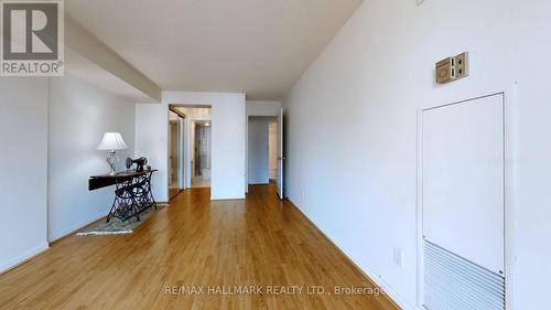 206 - 1121 Steeles Avenue W, Toronto, ON - Indoor Photo Showing Other Room