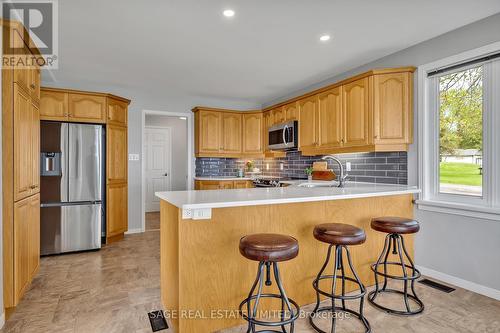 5 Rodman Drive, Kawartha Lakes, ON - Indoor Photo Showing Kitchen