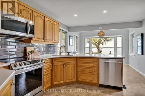 5 Rodman Drive, Kawartha Lakes, ON - Indoor Photo Showing Kitchen