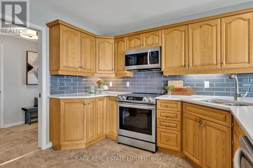 5 Rodman Drive, Kawartha Lakes, ON - Indoor Photo Showing Kitchen With Double Sink