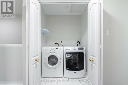 42 Native Landing, Brampton, ON - Indoor Photo Showing Laundry Room