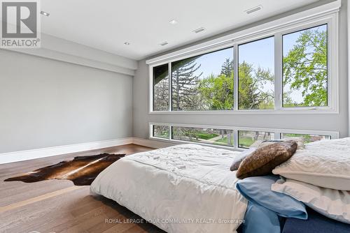 67 Lake Promenade, Toronto W06, ON - Indoor Photo Showing Bedroom