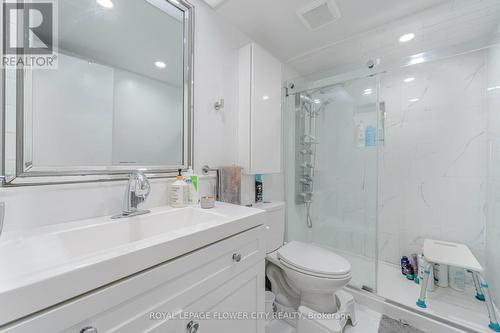 1111 - 50 Elm Drive E, Mississauga, ON - Indoor Photo Showing Bathroom