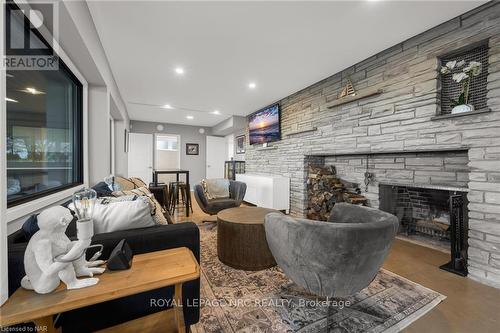 53 Tennessee Avenue, Port Colborne, ON - Indoor With Fireplace
