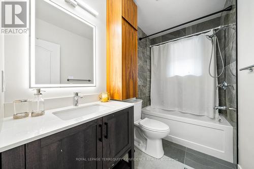 51 Heathview Avenue, Toronto, ON - Indoor Photo Showing Bathroom