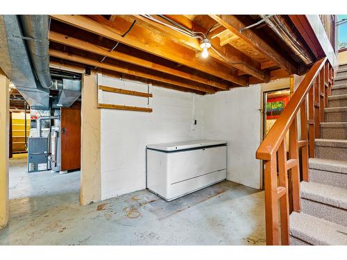 530 11Th Avenue S, Creston, BC - Indoor Photo Showing Basement