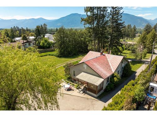 530 11Th Avenue S, Creston, BC - Outdoor With View