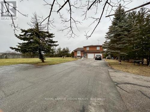 800 Conlin Road, Whitby, ON 