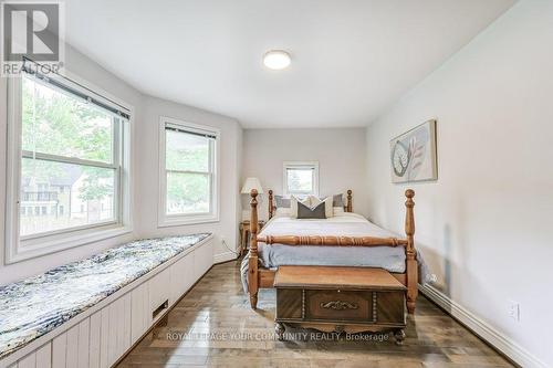 8 Maple Lane, Markham, ON - Indoor Photo Showing Bedroom