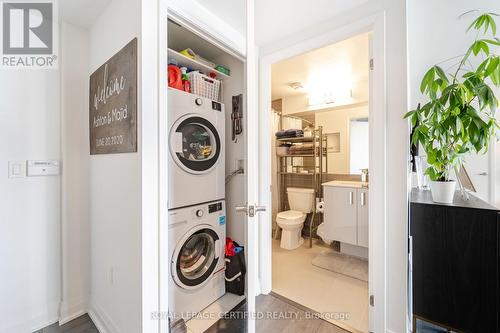 837 - 26 Gibbs Road, Toronto, ON - Indoor Photo Showing Laundry Room