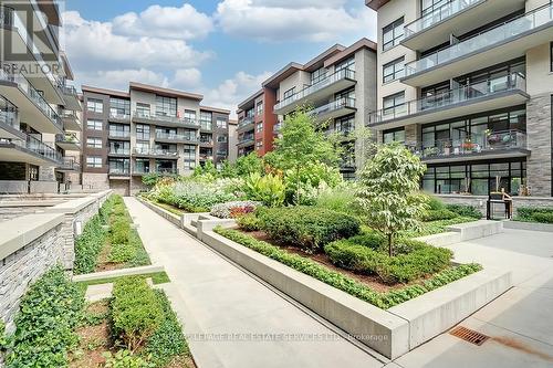 447 - 1575 Lakeshore Road W, Mississauga, ON - Outdoor With Facade