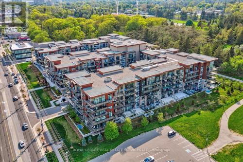 447 - 1575 Lakeshore Road W, Mississauga, ON - Outdoor With View