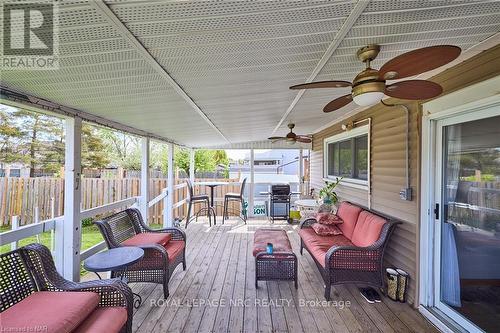 66 Rose Avenue, Thorold, ON - Outdoor With Deck Patio Veranda With Exterior