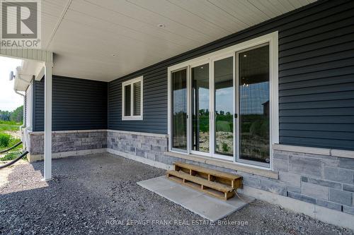 7 Avalon Drive, Kawartha Lakes, ON - Outdoor With Exterior