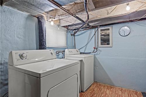 1234 Cannon Street E, Hamilton, ON - Indoor Photo Showing Laundry Room