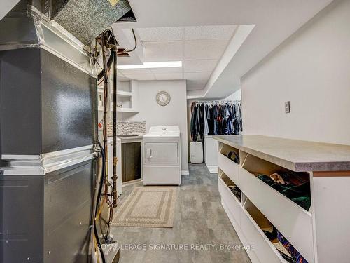 36 Copeland Rd, Brampton, ON - Indoor Photo Showing Laundry Room