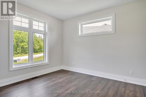 17 Avalon Drive, Kawartha Lakes, ON - Indoor Photo Showing Other Room
