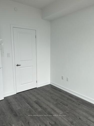 309-460 Dundas St E, Hamilton, ON - Indoor Photo Showing Other Room