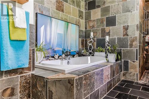 51 Whitefish Boulevard, South Bruce Peninsula, ON - Indoor Photo Showing Bathroom