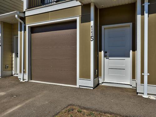 115-1951 Qu'Appelle Blvd, Kamloops, BC - Outdoor With Exterior