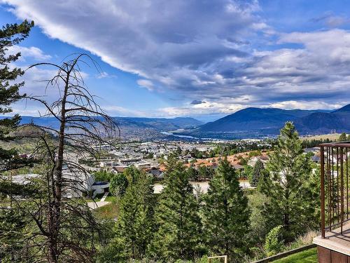 974 Huntleigh Cres, Kamloops, BC - Outdoor With View