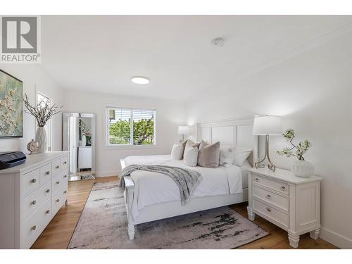 2780 Camp Road, Lake Country, BC - Indoor Photo Showing Bedroom