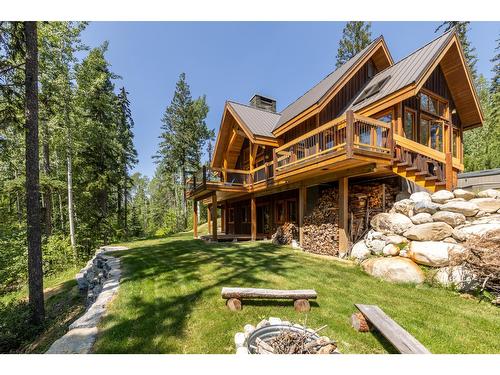 1438 Black Bear Drive, Golden, BC - Outdoor With Deck Patio Veranda