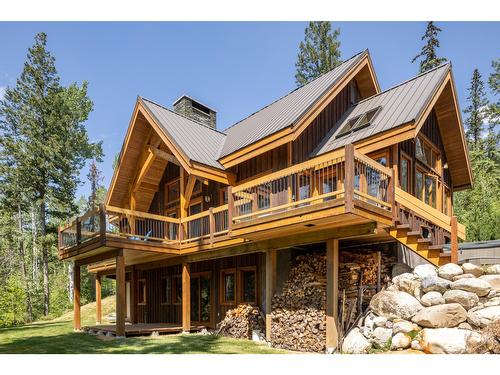 1438 Black Bear Drive, Golden, BC - Outdoor With Deck Patio Veranda