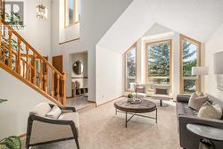 32 Wood Valley Rise SW  Calgary, AB T2W 5S6