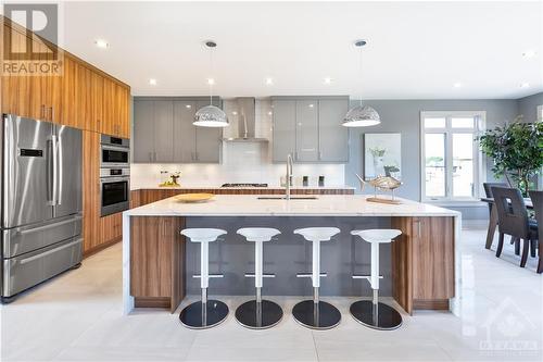 2315 Kilchurn Terrace, Ottawa, ON - Indoor Photo Showing Kitchen With Upgraded Kitchen